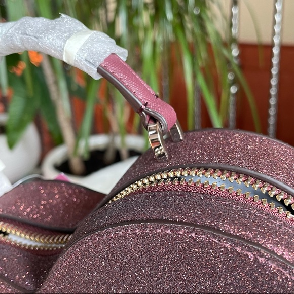 ‼️SOLD‼️ Kate Spade Heart Crossbody in Burgundy Glitter ✨✨ - Picture 6 of 12